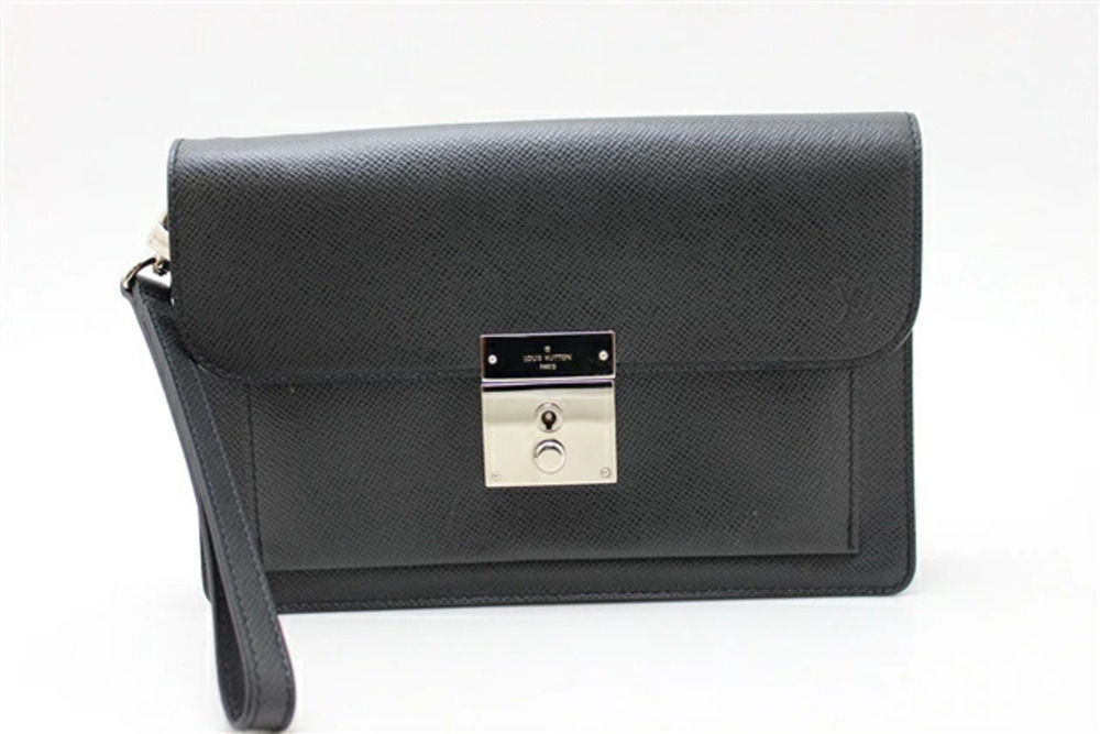 LOUIS VUITTON Bag Shoulder Neo Belaia Taiga Leather Ardoise